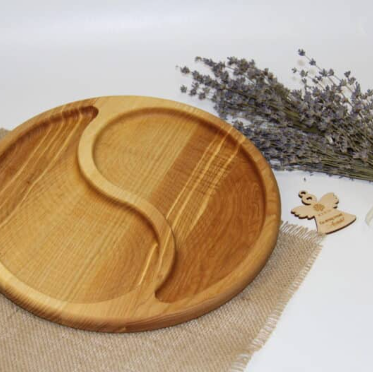 Platou rotund “Ini Iani”